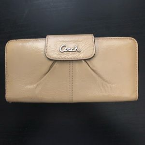 ❌SOLD❌Coach Wallet